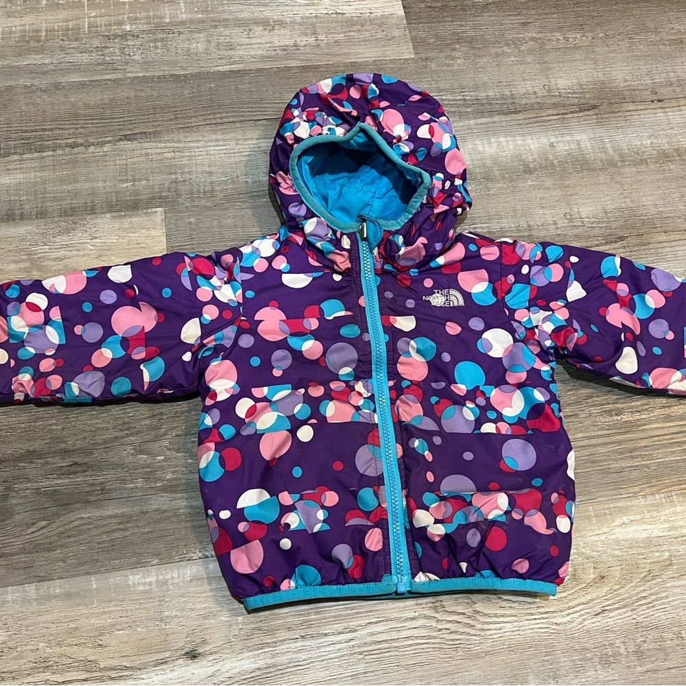 2T The North Face Jacket